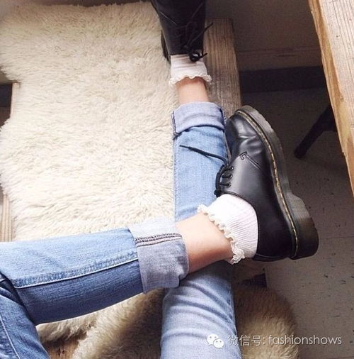 会穿一双袜子都能成为时尚潮人