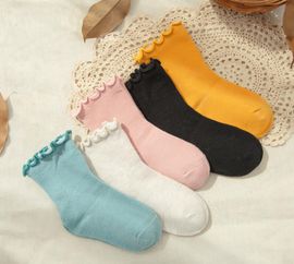 宝宝若符合这3种情况,无论夏天有多热,也要给他穿上袜子